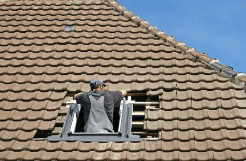 Pose de velux à Fronton